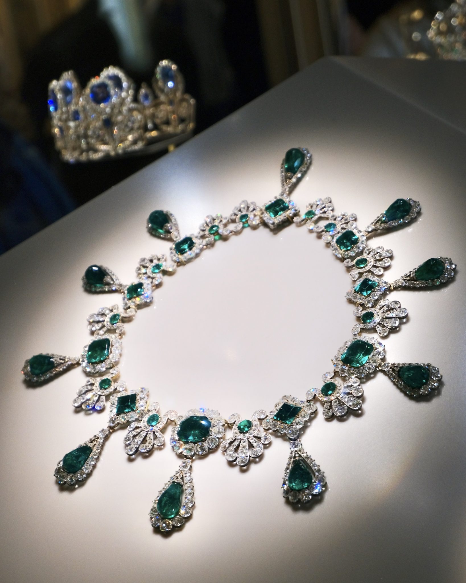 Galerie d'Apollon and the French Crown Jewels Landen Kerr