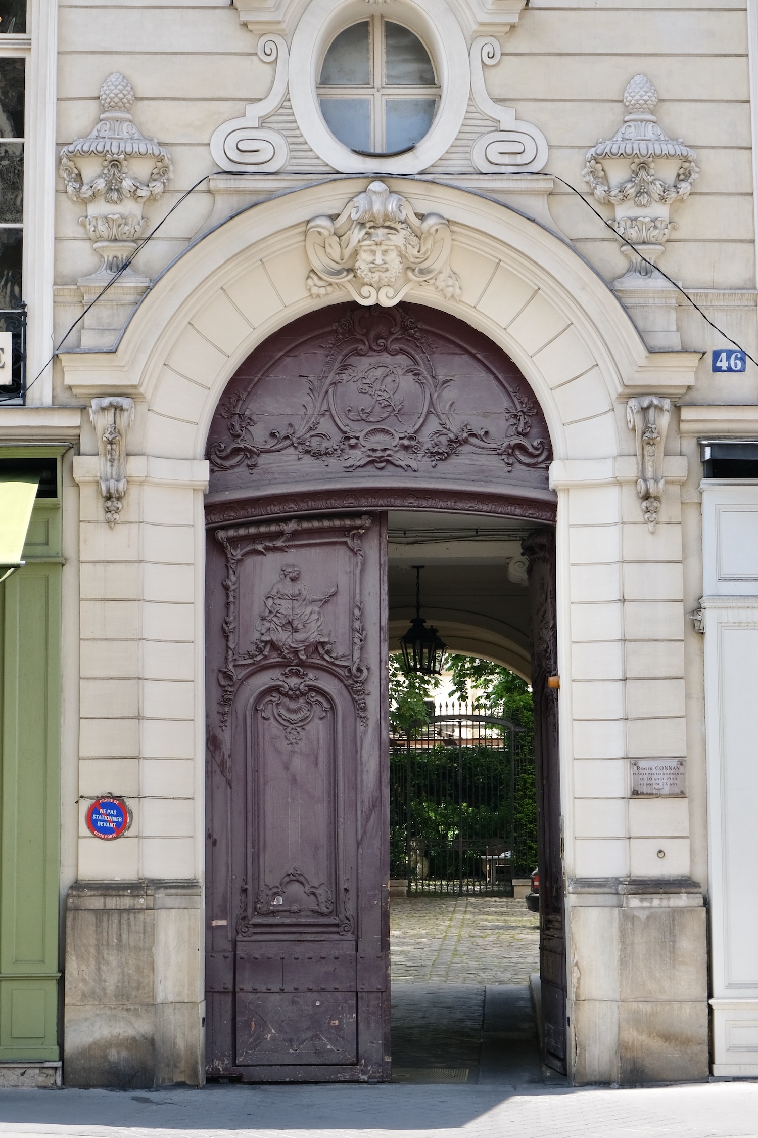 Paris Five Friday Finds from France Rue du Bac Door