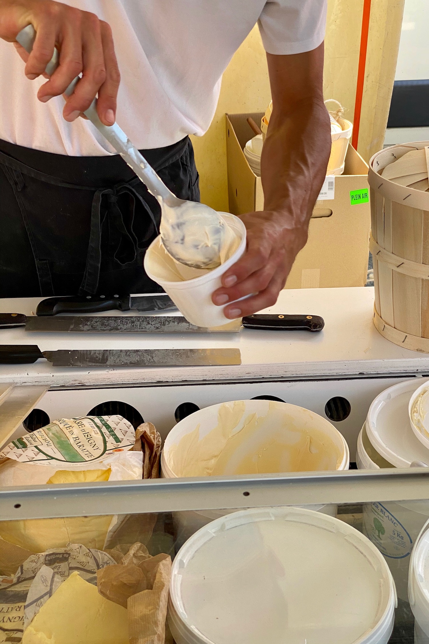 Jullouville marché butter