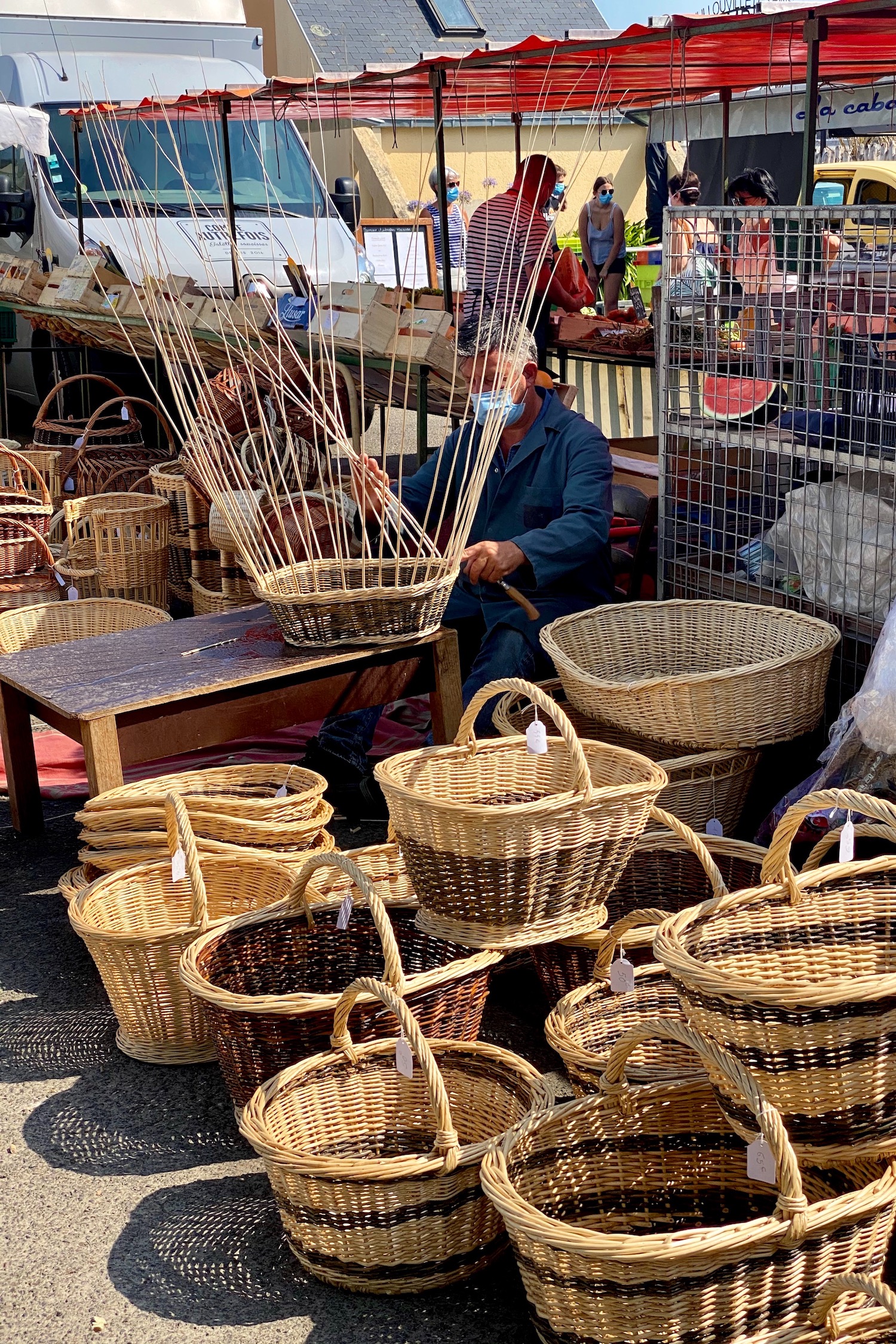Jullouville Marché handmade wicker baskets