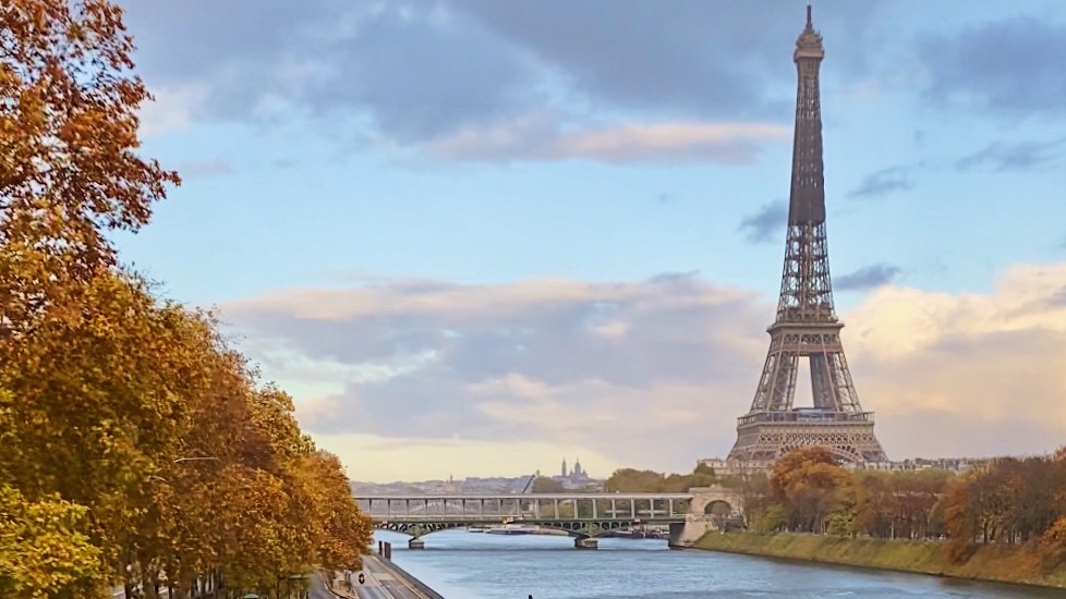 Weekend Links Week 22 Eiffel Tower featured
