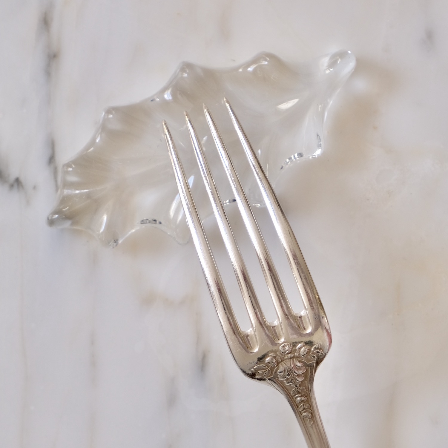 French Crystal Holly Knife Rest