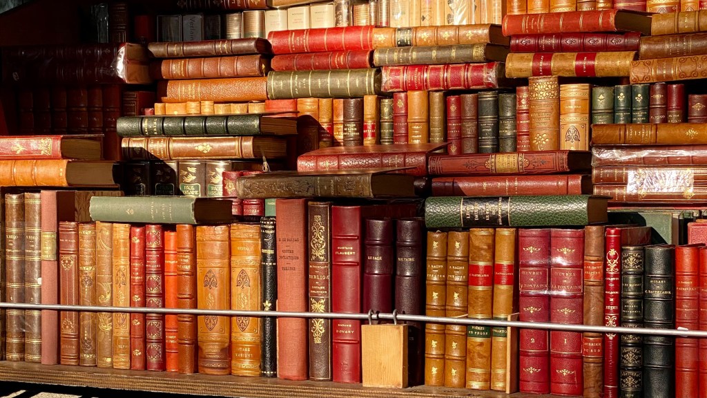 first bouquinistes auction results featured