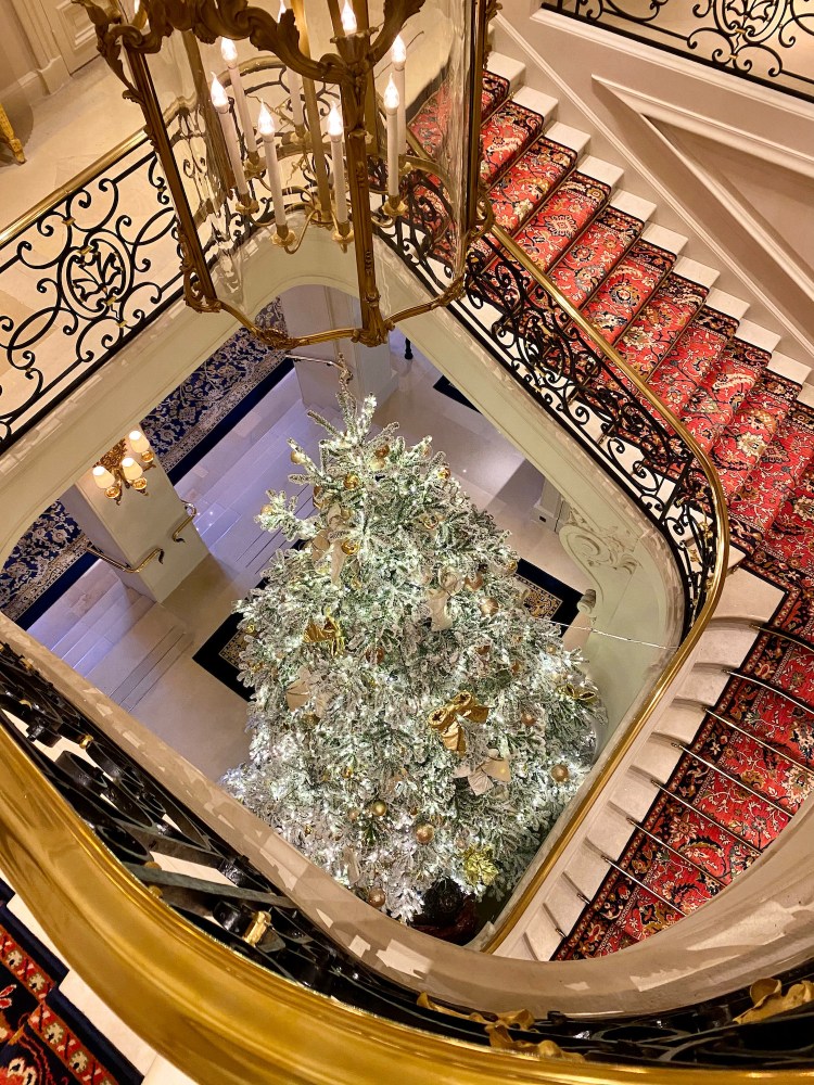 The Ritz Paris Christmas Tree 2020 Christmas In Paris Landen Kerr The Ritz Paris Christmas Tree 2020 Christmas In Paris Landen Kerr