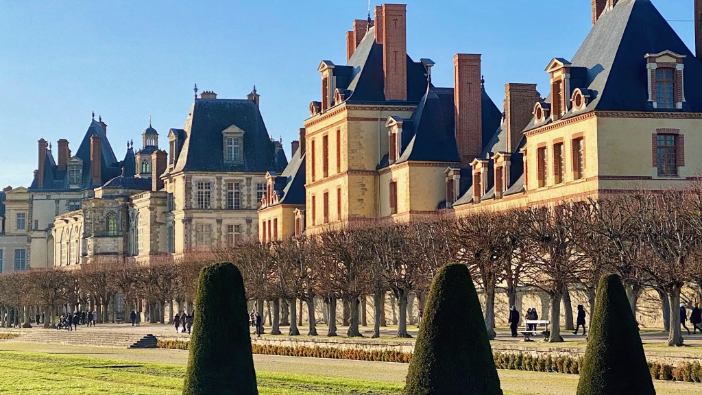 visiting the chateau de fontainebleau gardens featured