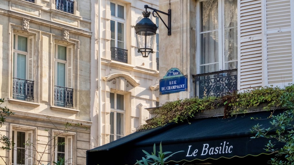 le basilic paris featured