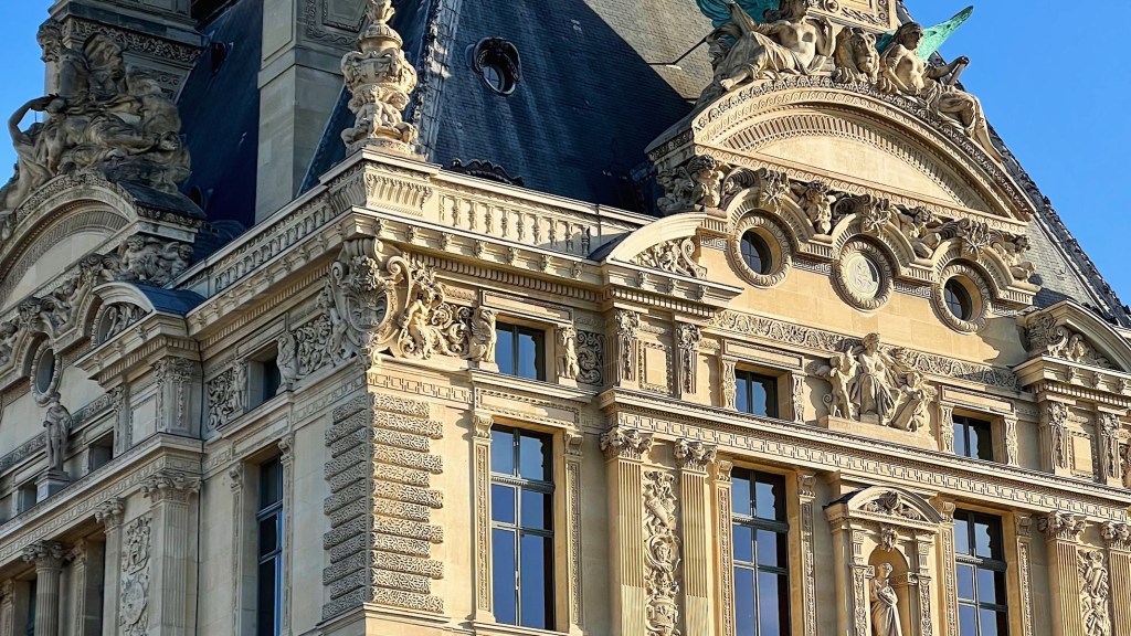 weekend links week six louvre january light