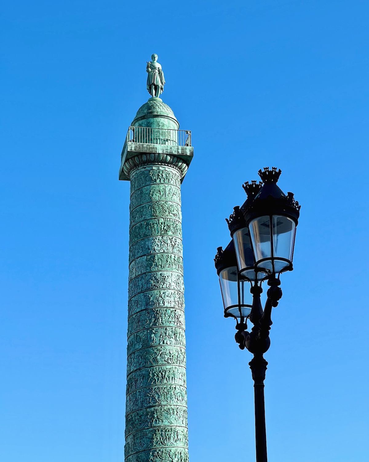 place vendome blue sky