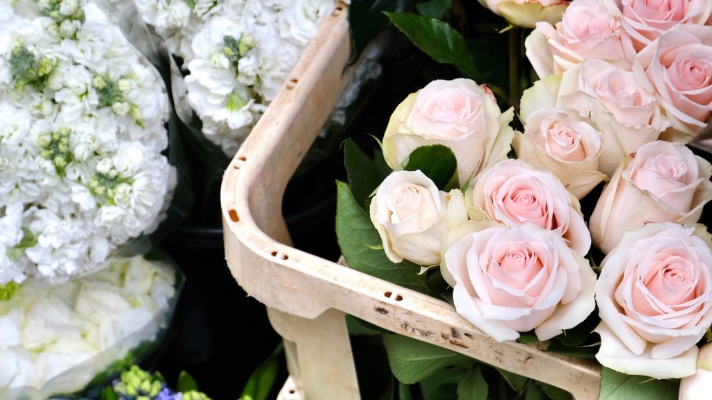 the best flowers on rue du bac