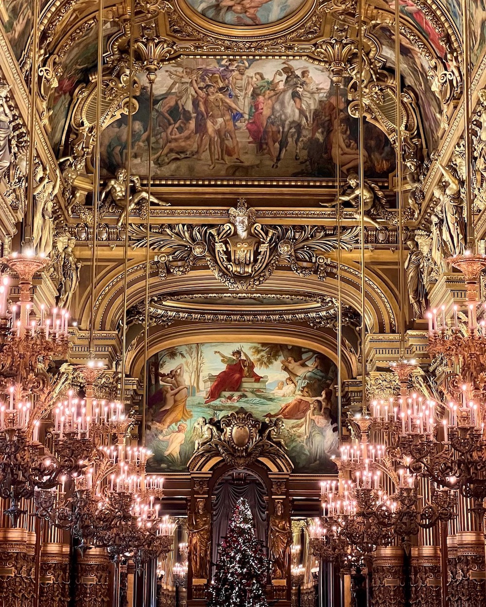 palais garnier ceiling with christmas tree