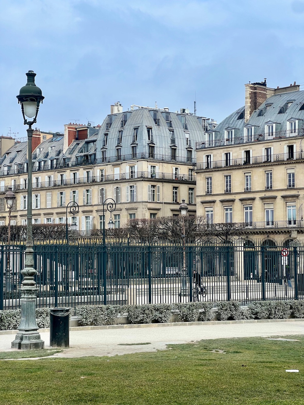 tuileries in march