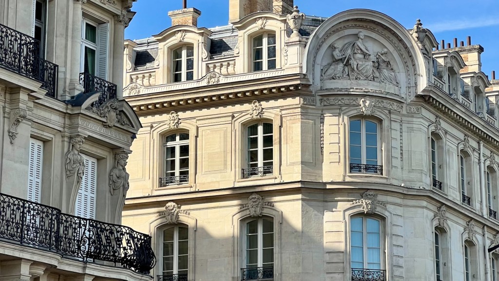 quai voltaire