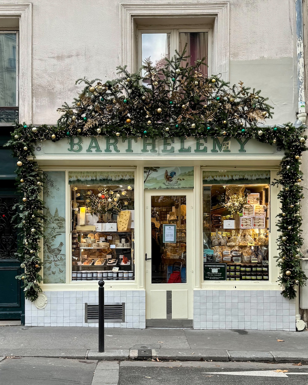 barthelemy cheese shop decorations paris