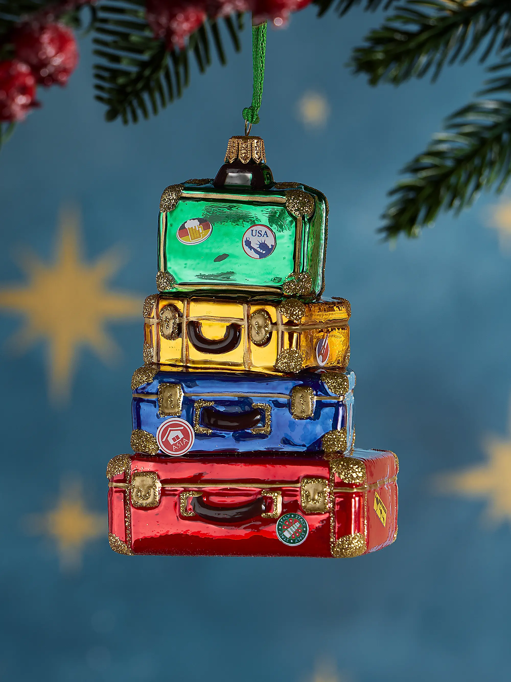 globetrotter suitecase ornament